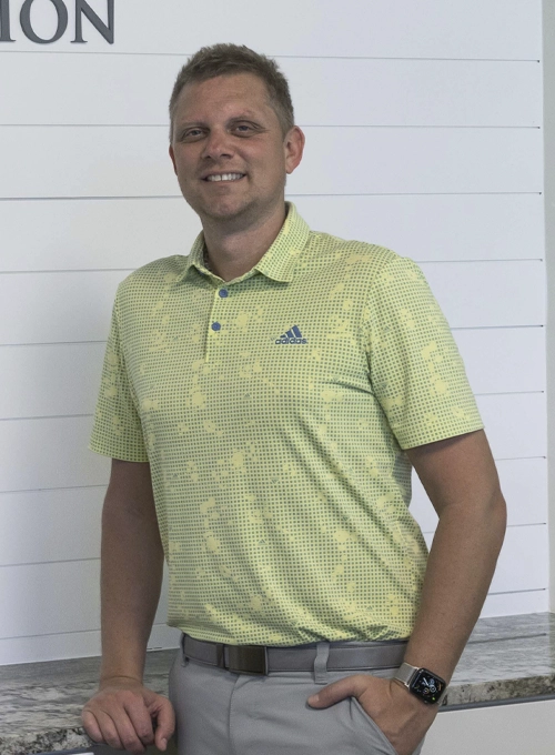 Dr. William Brogna, a chiropractor at Harbourside Chiropractic & Rehabilitation